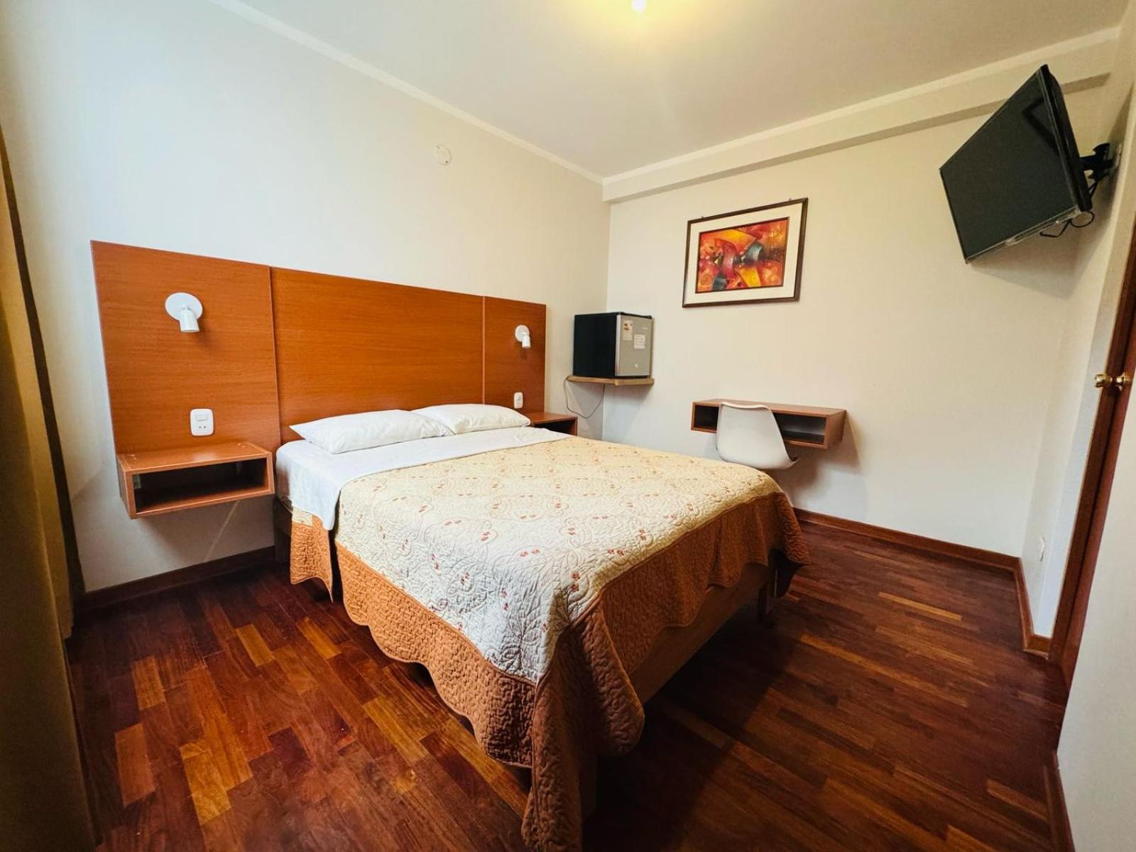 Hostal Silpay Tacna Bagian luar foto